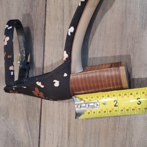 Nine West Ankle Strap Block Heels Two Strap Open Toe Black Sz 7.5M - Picture 12 of 12